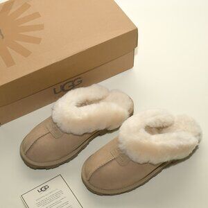 Authentic UGG Women Coquette 5125 W / SAN Size 9 Slippers Sand Color NWT